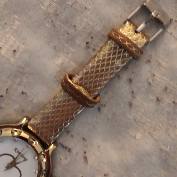 Kim Seng Key to the Heart Watch - Picture 3 of 5